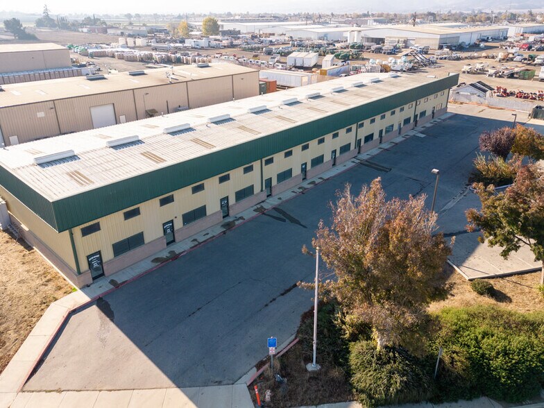 180 E San Antonio Dr, King City, CA à louer - Photo de l’immeuble – Image 2 sur 22
