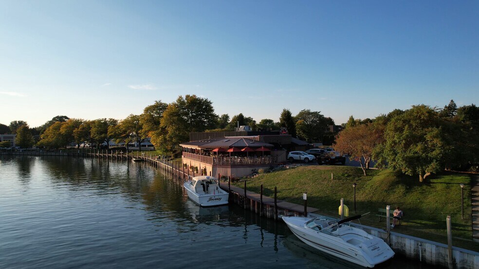 119 Clinton Ave, Saint Clair, MI à vendre - Vidéo sur l’annonce professionnelle – Image 2 sur 52