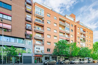 Plus de détails pour Local commercial à louer