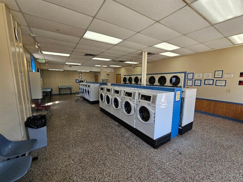 632 High St, Racine, WI à vendre - Photo de l’immeuble – Image 2 sur 13