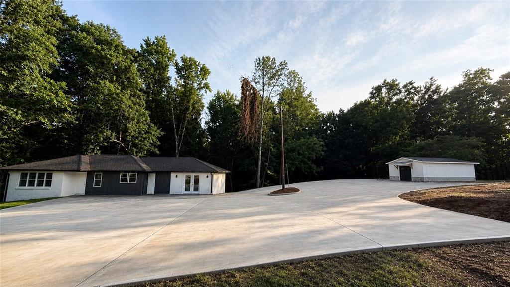 8587 Cumming Hwy, Canton, GA à vendre Photo principale– Image 1 sur 7