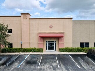 Plus de détails pour 801-821 S Kings Hwy, Fort Pierce, FL - Industriel/Logistique à vendre