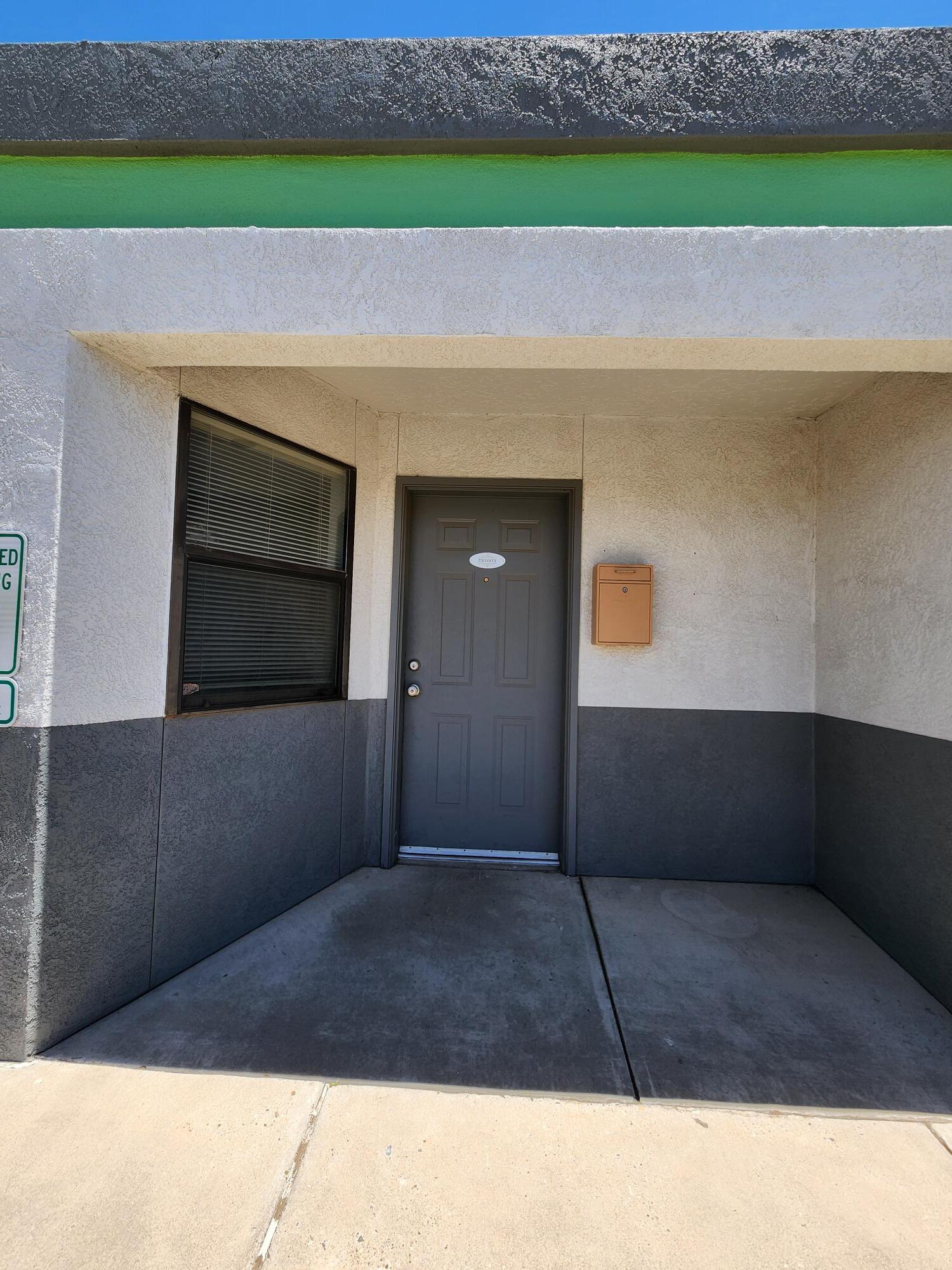 6801 Palomas NE, Albuquerque, NM à louer Photo intérieure– Image 1 sur 9