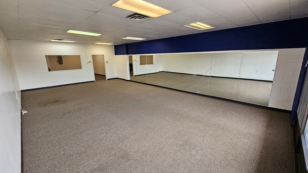 5350 W Evans Ave, Denver, CO à louer - Photo de l’immeuble – Image 3 sur 13