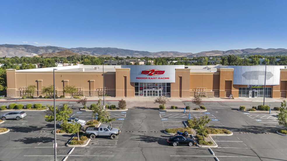 6895 Sierra Center Pky, Reno, NV à louer - Photo de l’immeuble – Image 2 sur 27