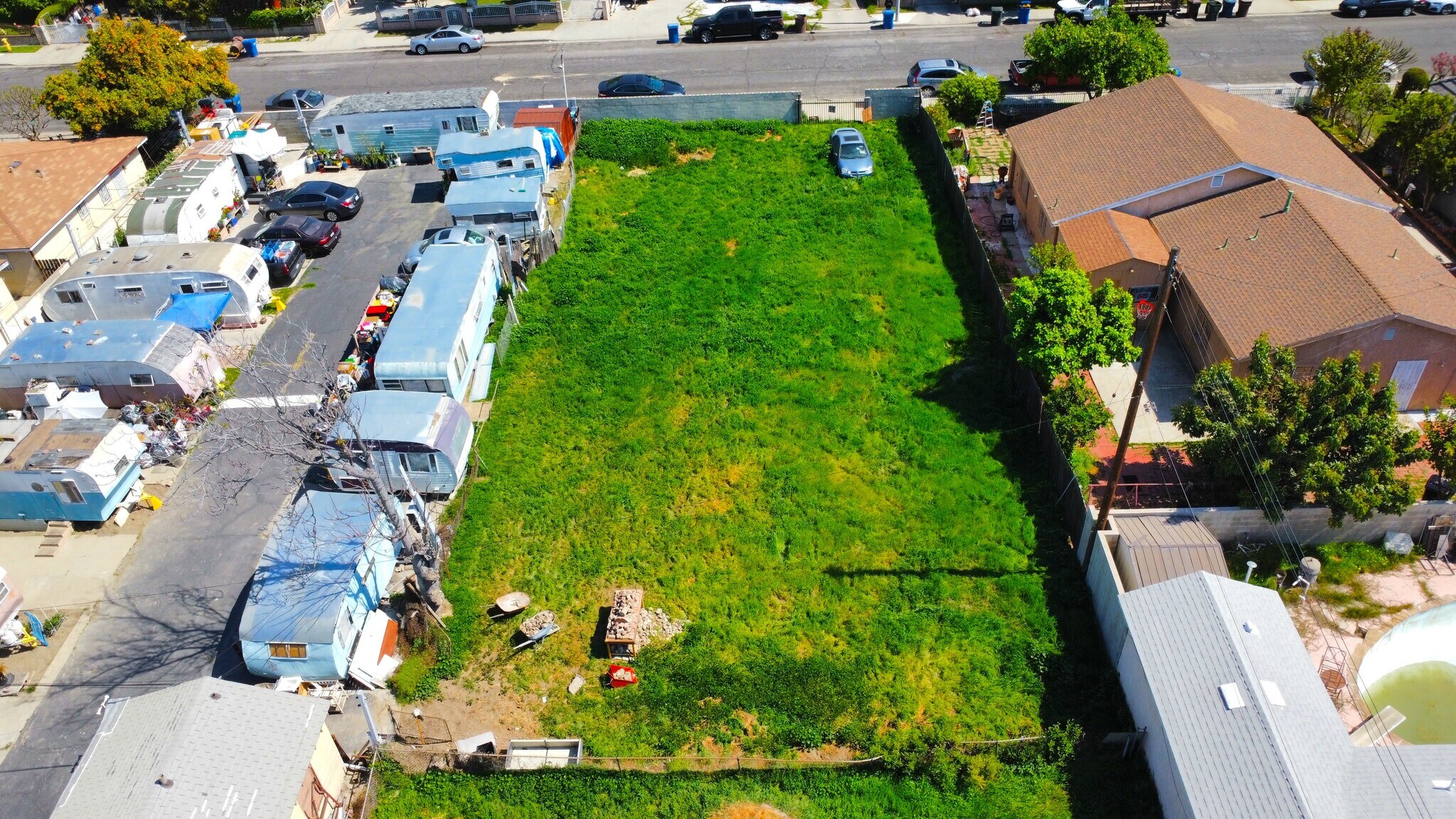 2509 Floradale Ave, El Monte, CA à vendre Photo principale– Image 1 sur 2