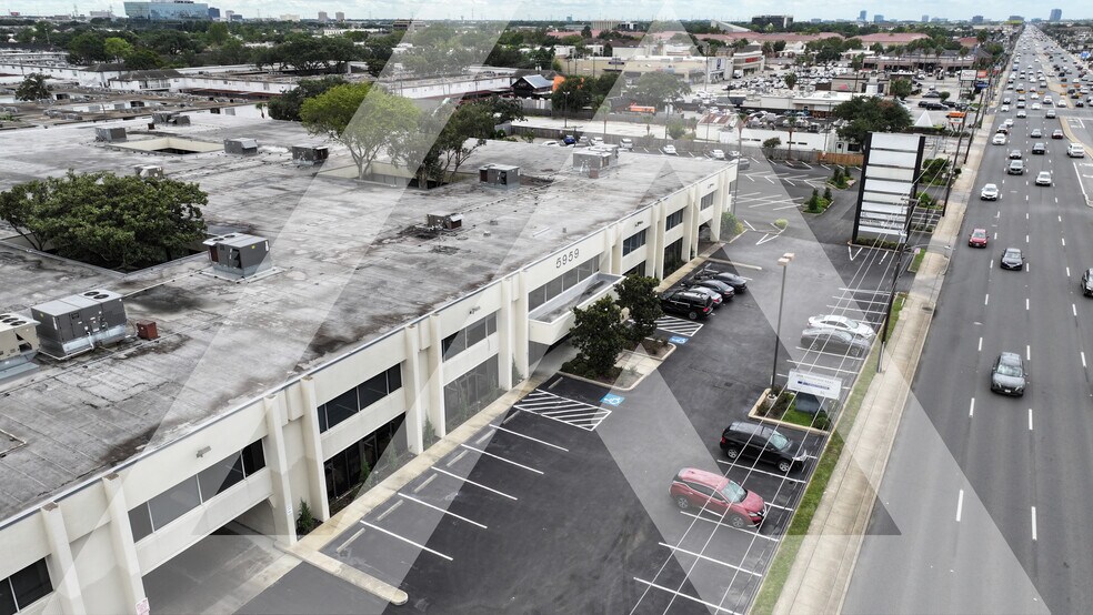 5959 Westheimer Rd, Houston, TX à louer - Photo de l’immeuble – Image 2 sur 9