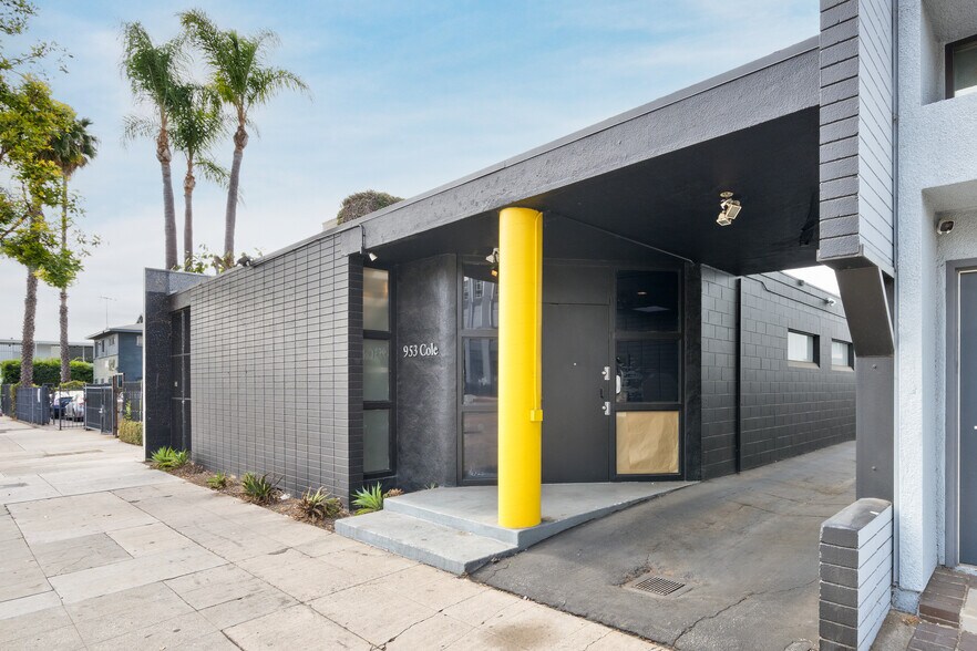 953 N Cole Ave, Los Angeles, CA à vendre - Photo principale – Image 1 sur 9