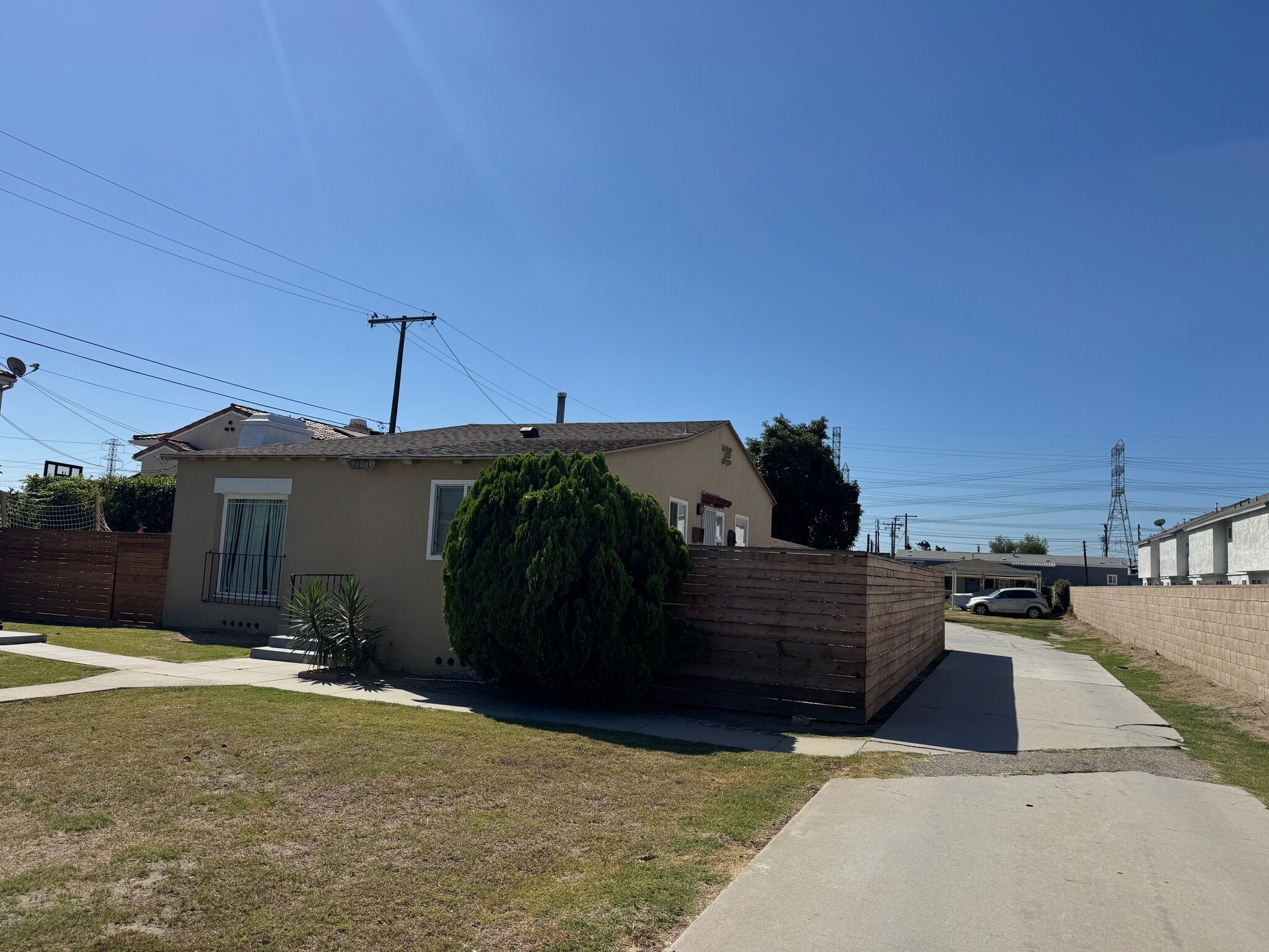 9048 Cedar St, Bellflower, CA à vendre Photo principale– Image 1 sur 7