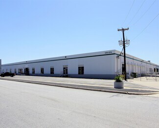 Plus de détails pour 5701-5713 Business Park, San Antonio, TX - Industriel/Logistique à louer