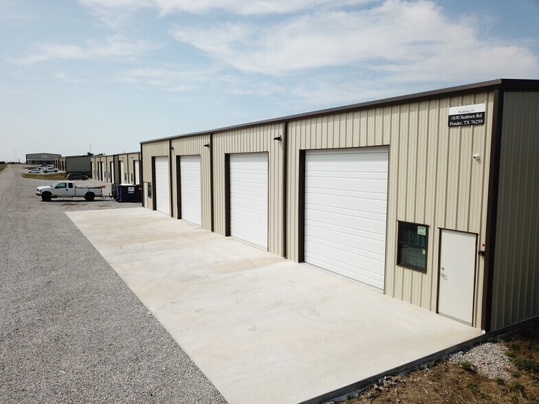 1630 Seaborn Rd, Ponder, TX à louer - Photo de l’immeuble – Image 3 sur 5