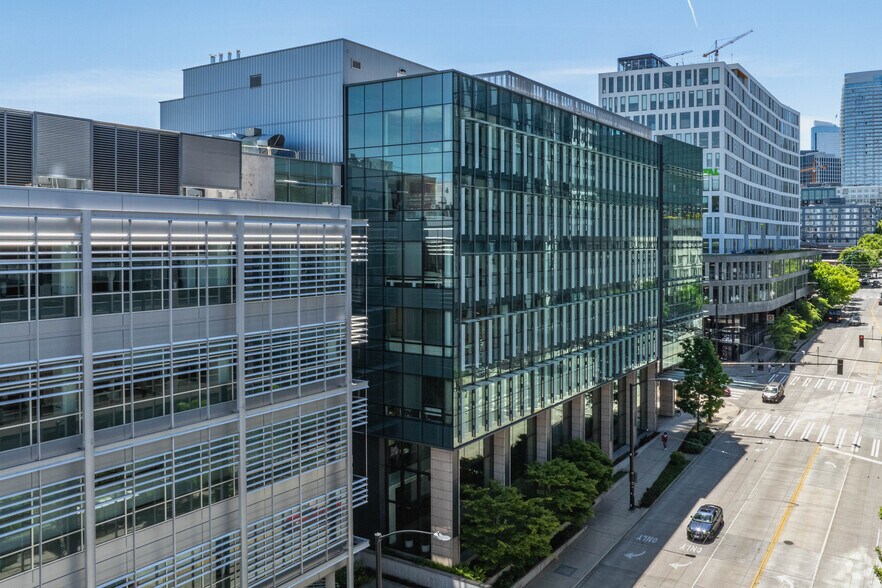 500 Fairview Ave N, Seattle, WA à louer - Photo de l’immeuble – Image 2 sur 5