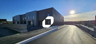 Plus de détails pour Local d'activités à louer