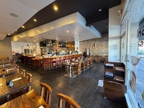 1517-1521 N Main St, Walnut Creek, CA à louer Photo intérieure– Image 2 sur 5