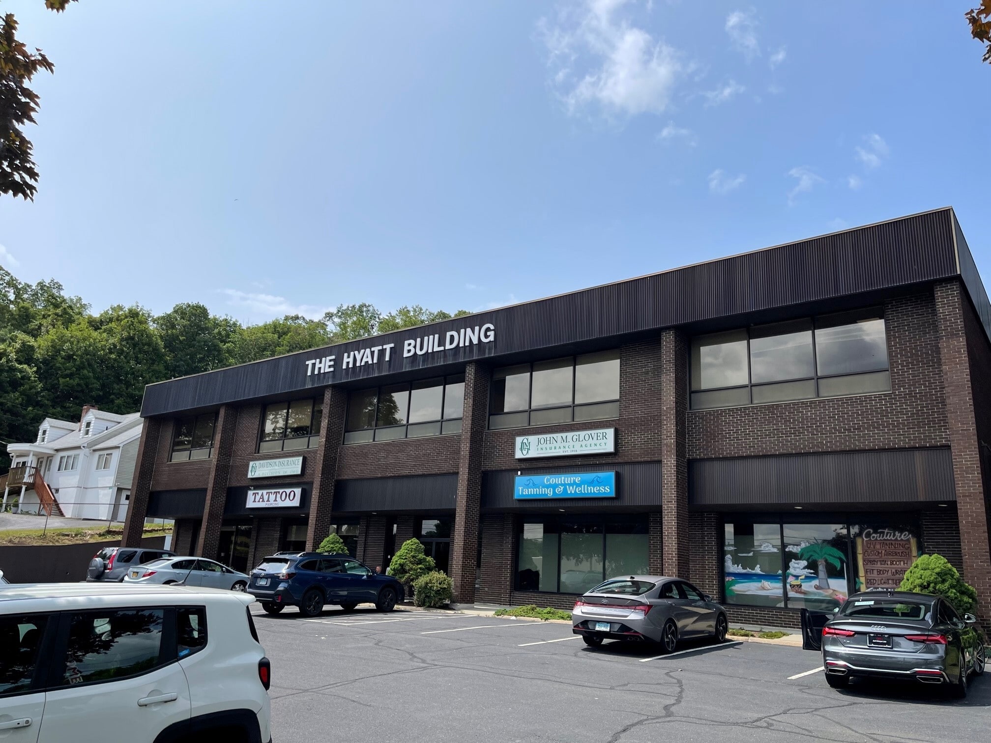 53 Lake Avenue Ext, Danbury, CT à louer Photo de l’immeuble– Image 1 sur 7