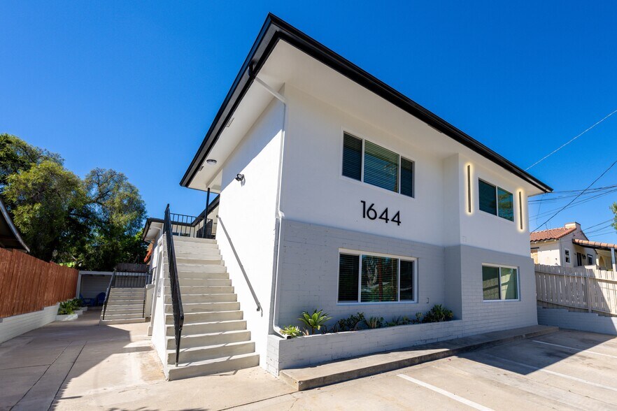 1644 Grove St, San Diego, CA à vendre - Photo de l’immeuble – Image 2 sur 21