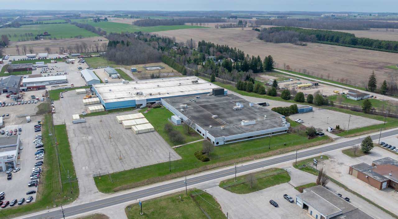 165 Kincardine Hwy, Brockton, ON à louer Photo principale– Image 1 sur 5