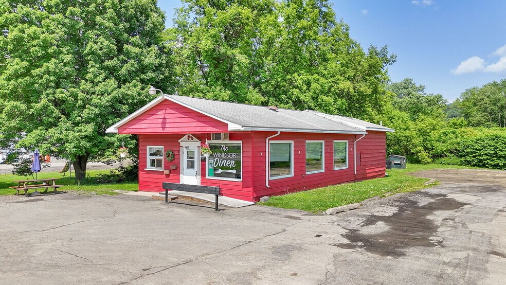 20 Main St, Windsor, NY à vendre - Photo principale – Image 1 sur 4