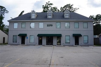 2270 7th St, Mandeville, LA à louer Photo intérieure– Image 1 sur 5