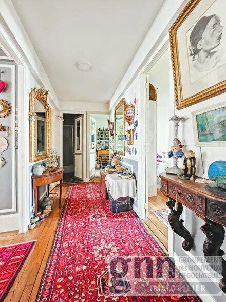 Bureau dans Paris à vendre - Photo de l’immeuble – Image 2 sur 10