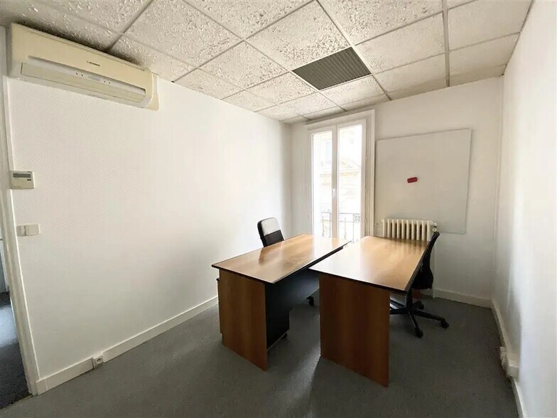 Bureau dans Paris à louer - Photo de l’immeuble – Image 2 sur 6