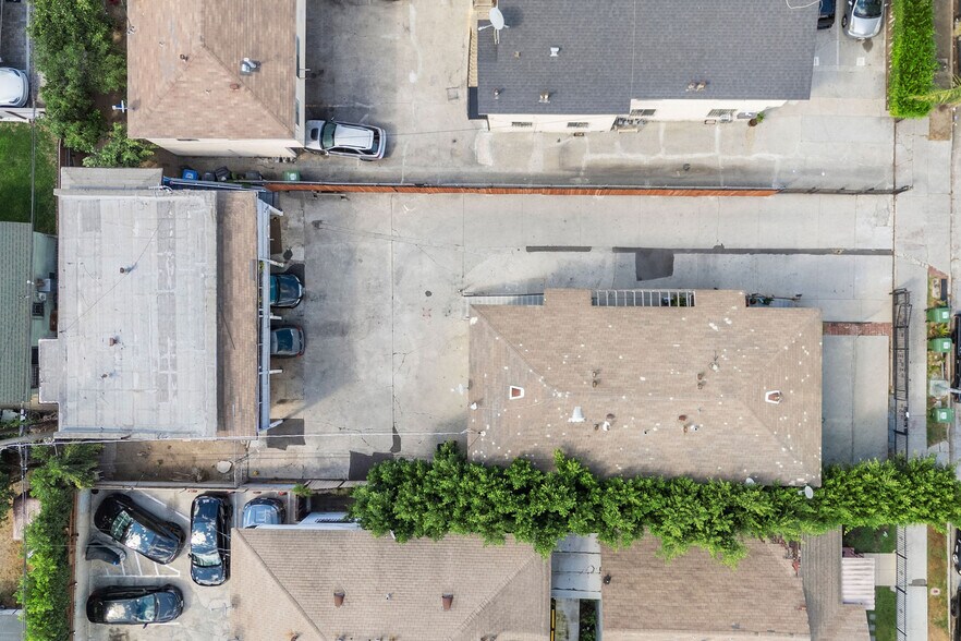 550 W 41st Dr, Los Angeles, CA à vendre - Photo de l’immeuble – Image 3 sur 6