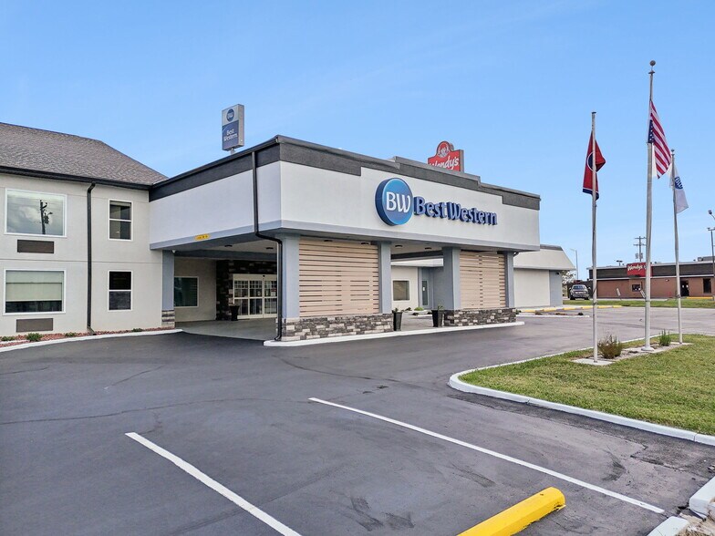 126 Expressway Dr, Manchester, TN à vendre - Photo de l’immeuble – Image 3 sur 31