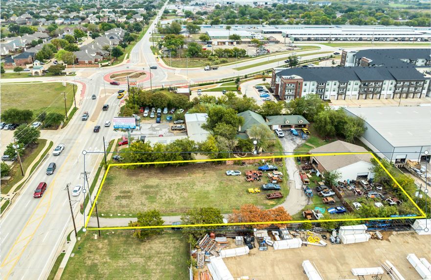4116 Keller Hicks Rd, Fort Worth, TX à vendre - Photo de l’immeuble – Image 3 sur 7