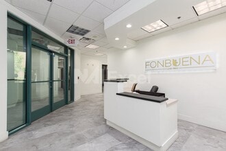3320 N Buffalo Dr, Las Vegas, NV à louer Photo intérieure– Image 2 sur 15