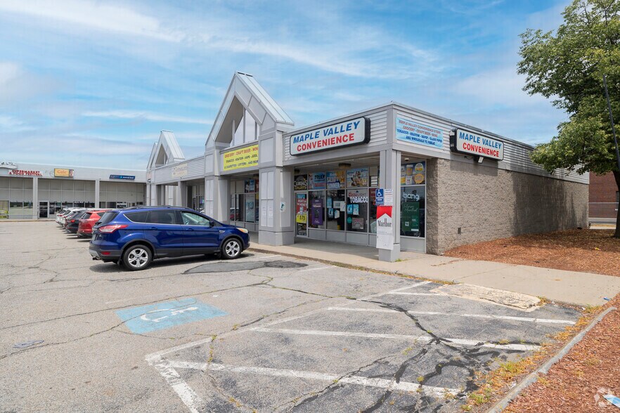 245 Maple St, Manchester, NH à louer - Photo de l’immeuble – Image 2 sur 5