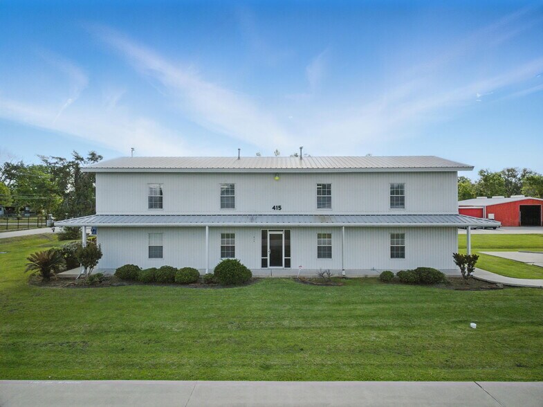 421 Jones Rd, Highlands, TX à vendre - Photo de l’immeuble – Image 3 sur 27