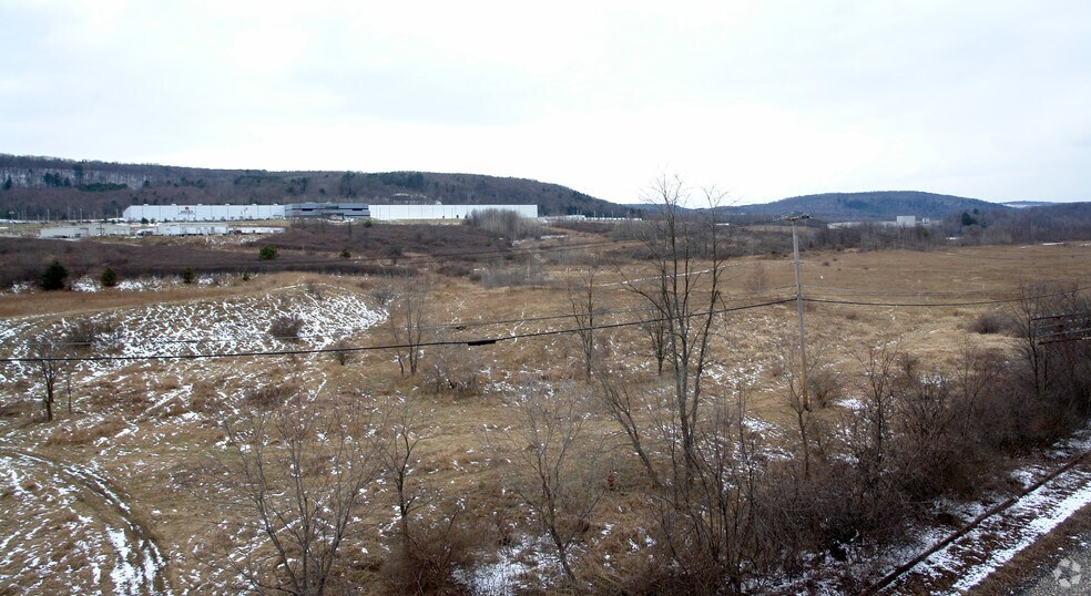 Broome Corporate Pky, Conklin, NY à vendre - Photo de l’immeuble – Image 2 sur 7