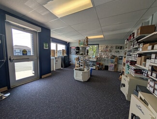 Plus de détails pour 1012 Topsail Rd, Mount Pearl, NL - Bureau à louer