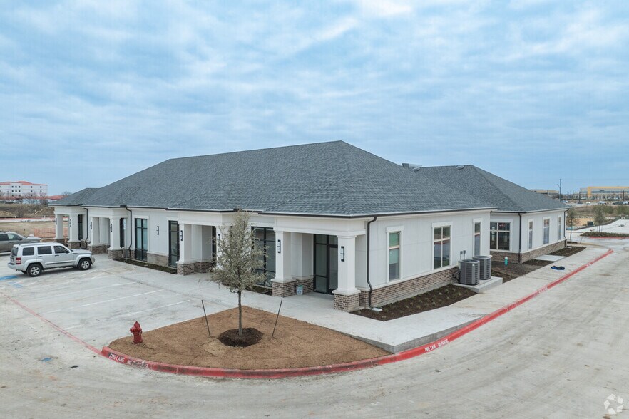 3121 Bailey Dr, Fort Worth, TX à louer - Photo de l’immeuble – Image 2 sur 13