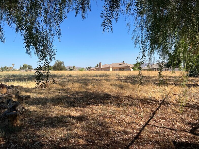 11560 Kitching St, Moreno Valley, CA à vendre - Photo de l’immeuble – Image 2 sur 22