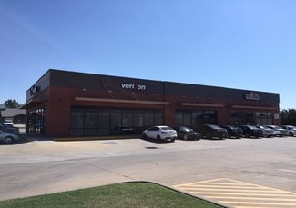 Plus de détails pour 2102 & 2112 NW Cache Rd – Local commercial à vendre, Lawton, OK