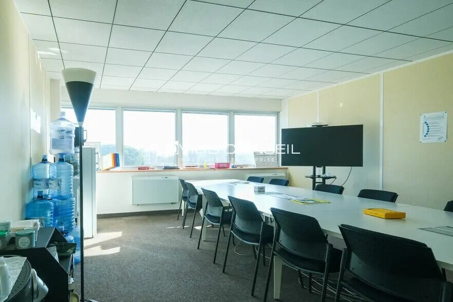 7 Avenue Didier Daurat, Blagnac à louer - Photo de l’immeuble – Image 1 sur 7