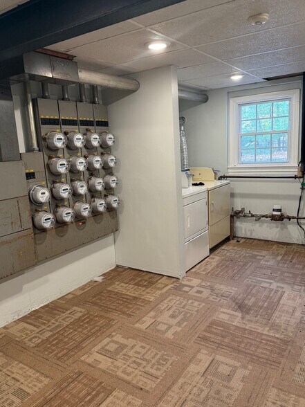 3 Lions Ave, Hudson, NH à vendre - Photo de l’immeuble – Image 2 sur 3