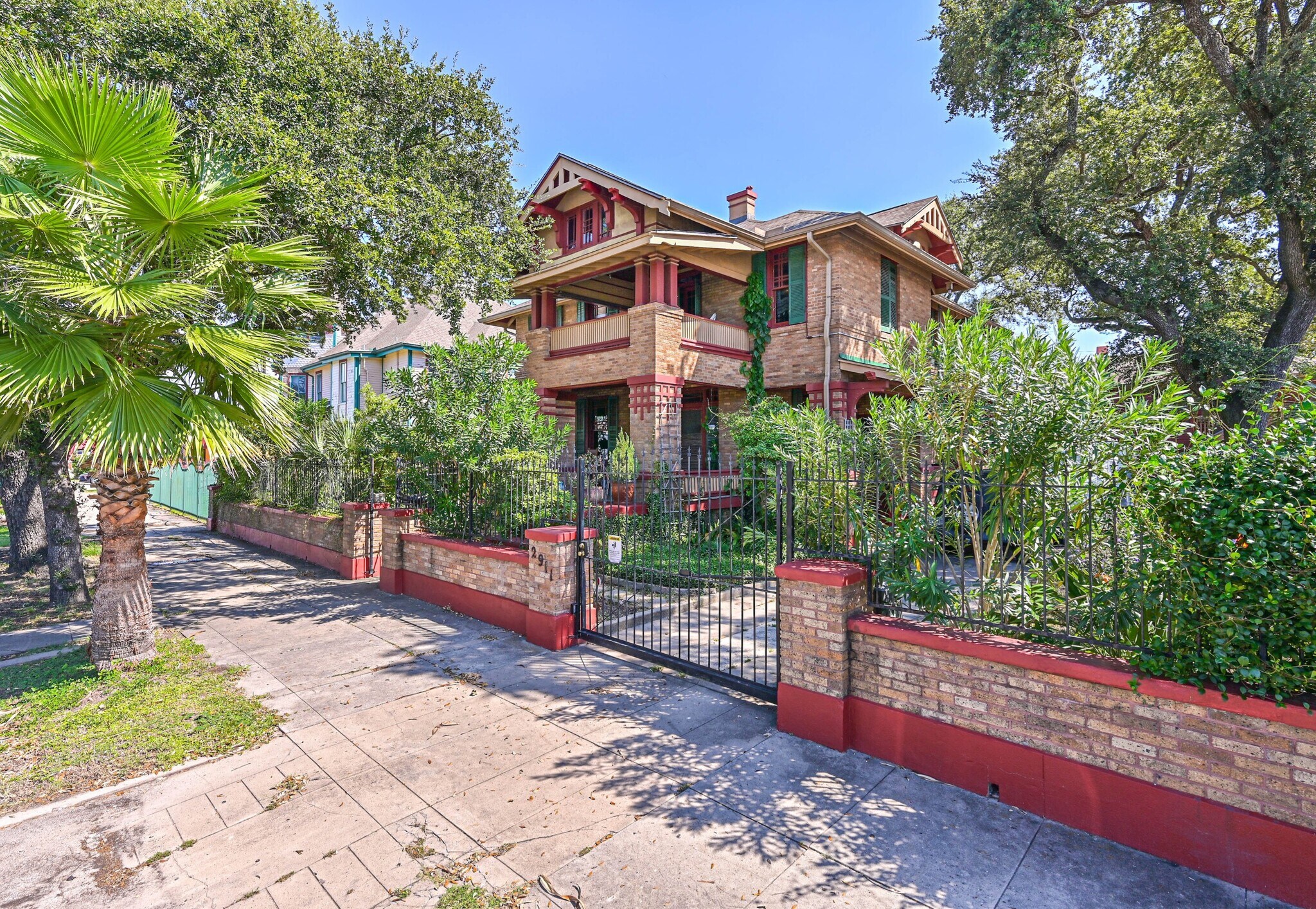 2911 Broadway St, Galveston, TX à vendre Photo de l’immeuble– Image 1 sur 40