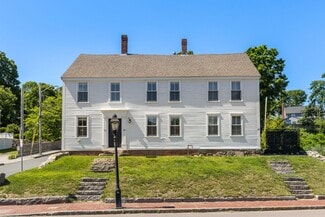 Plus de détails pour 67 North St, Hingham, MA - Logement à vendre