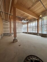 340 Dixwell Ave, New Haven, CT à louer Photo intérieure– Image 2 sur 5