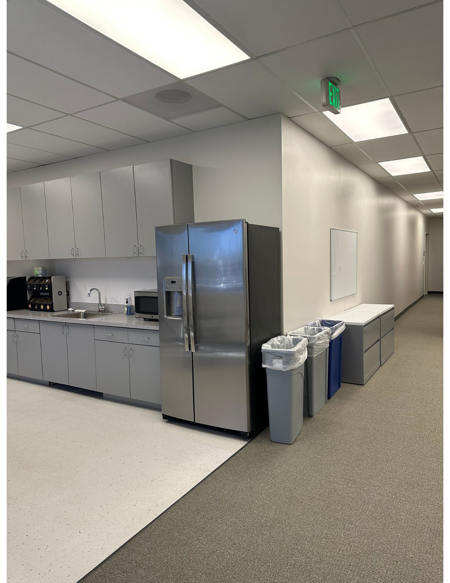 100 S Anaheim Blvd, Anaheim, CA à louer Photo intérieure– Image 1 sur 11