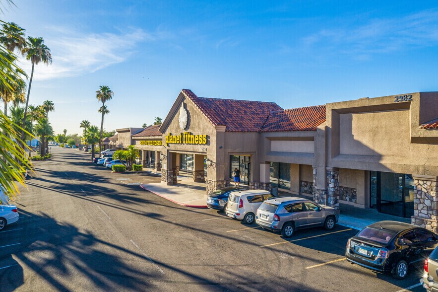2972-2994 N Alma School Rd, Chandler, AZ à louer - Photo de l’immeuble – Image 3 sur 17