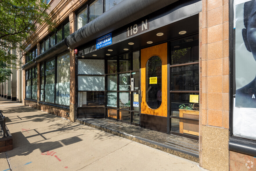 118 N Clinton St, Chicago, IL à louer - Photo de l’immeuble – Image 3 sur 6