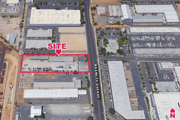 4451 N Brawley Ave, Fresno, CA à vendre - Photo de l’immeuble – Image 2 sur 34