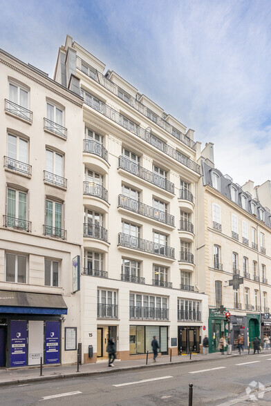 15 Rue Du Faubourg Montmartre, Paris à louer - Photo principale – Image 1 sur 2