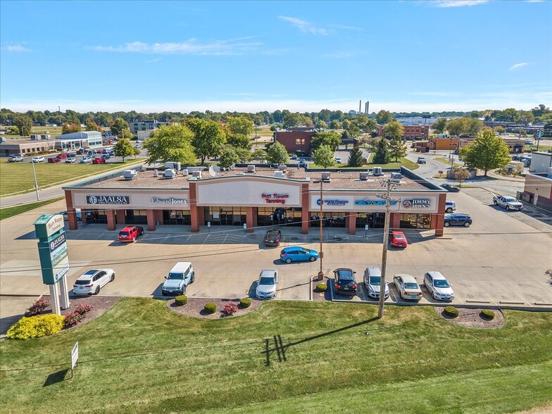 3120-3126 S Sixth St, Springfield, IL à louer - Photo de l’immeuble – Image 2 sur 4