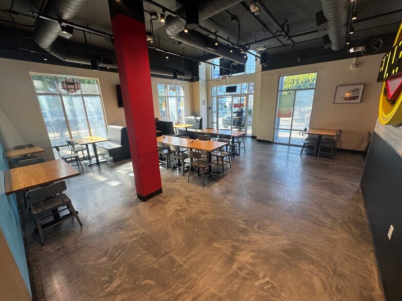 3338-3350 S La Cienega Blvd, Los Angeles, CA à louer - Photo de l’immeuble – Image 2 sur 4