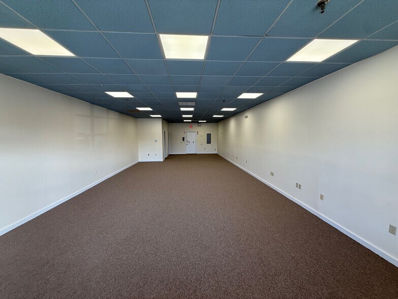 1638-1662 Falmouth Rd, Centerville, MA à louer - Photo de l’immeuble – Image 3 sur 19