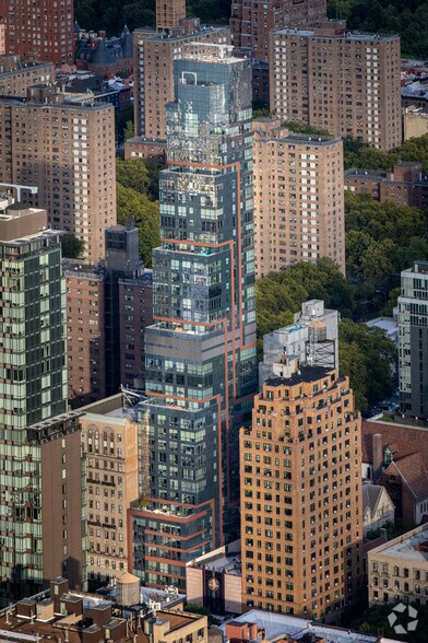 2628 Broadway, New York, NY à louer - Photo principale – Image 1 sur 7